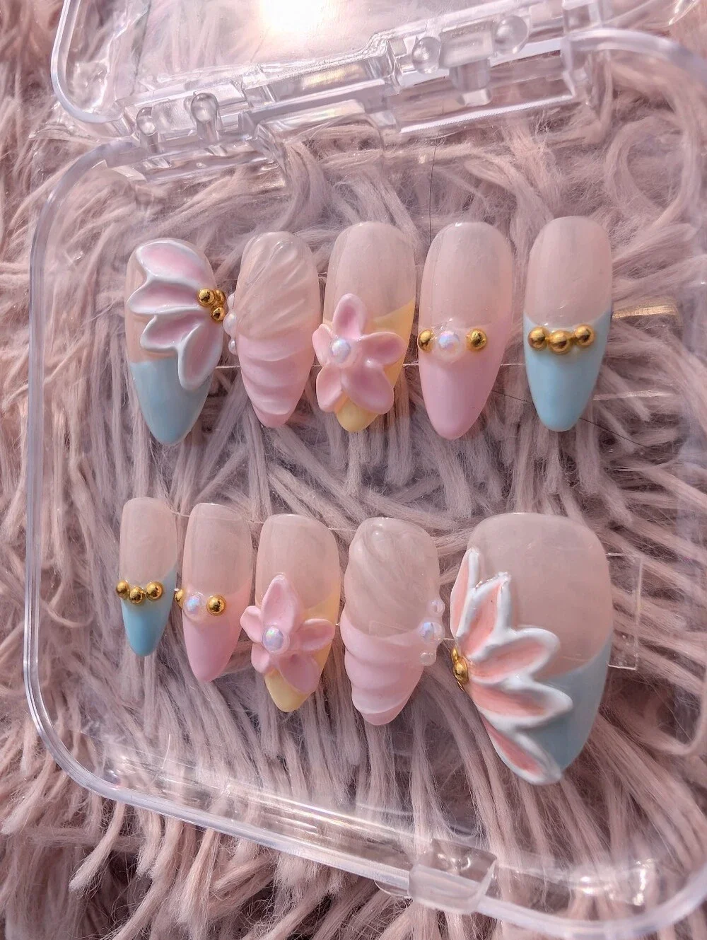 Pastel Pink 3D Floral Press-On Nails with Pearl & Gold  Accents